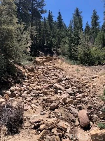 a view of outdoor space yard and mountain