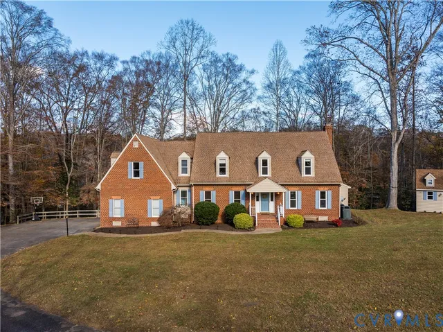 $715,000 | 7493 Hidden Lake Circle, Mechanicsville, VA 23111