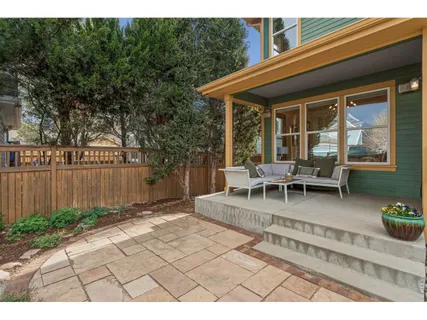 a view of outdoor space yard deck and patio