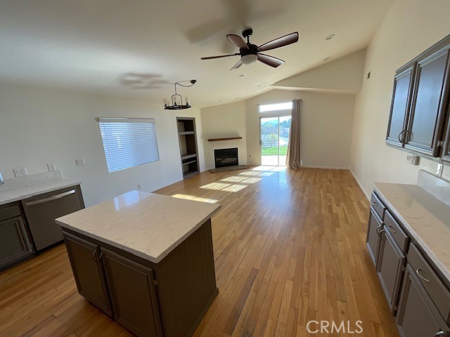 25858 Webster Place Stevenson Ranch, CA 91381 - Photo 6 of 23
