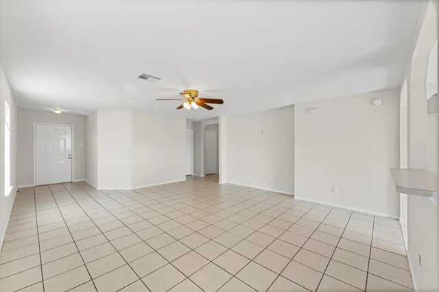 $1,900 | 3120 Wild Turkey Lane, Pearland, TX 77581