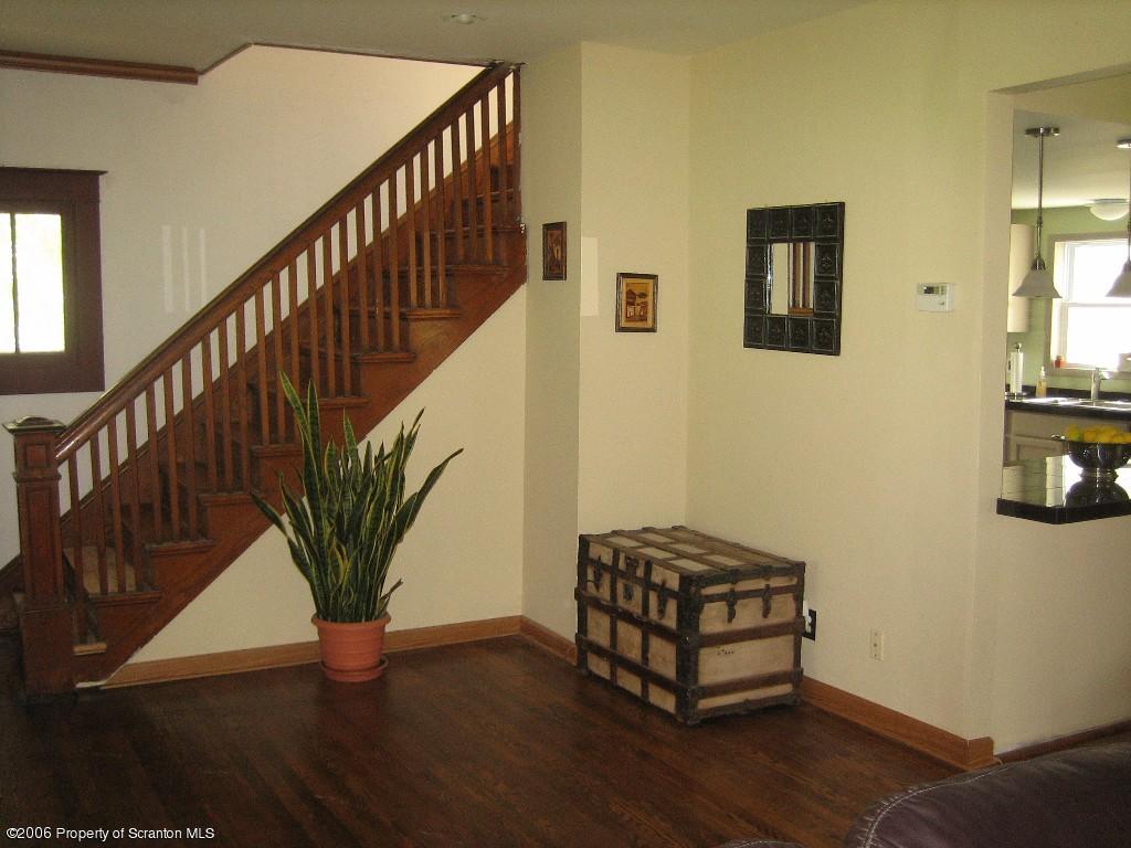 333 Scott Road Clarks Summit, PA 18411 - Photo 5 of 12 Gallery Image 5