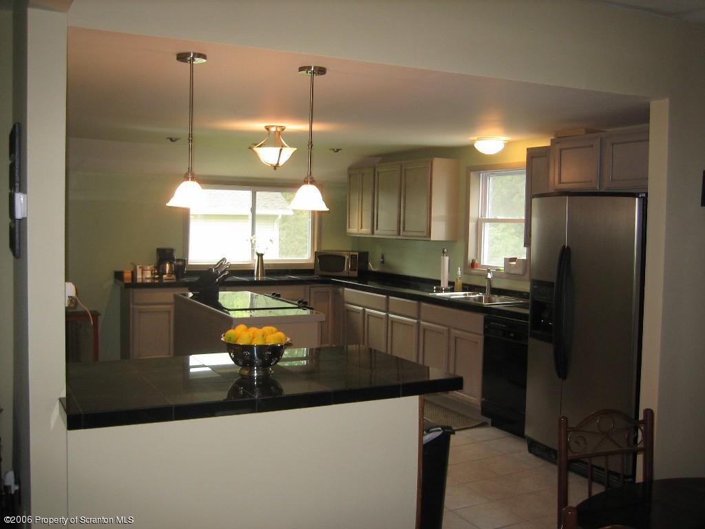 333 Scott Road Clarks Summit, PA 18411 - Photo 9 of 12 Gallery Image 9