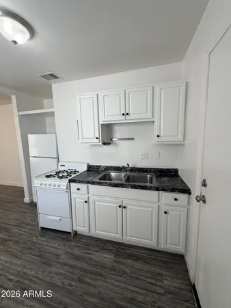 $1,450 | 706 West Taylor Street, Unit 5, Phoenix, AZ 85007