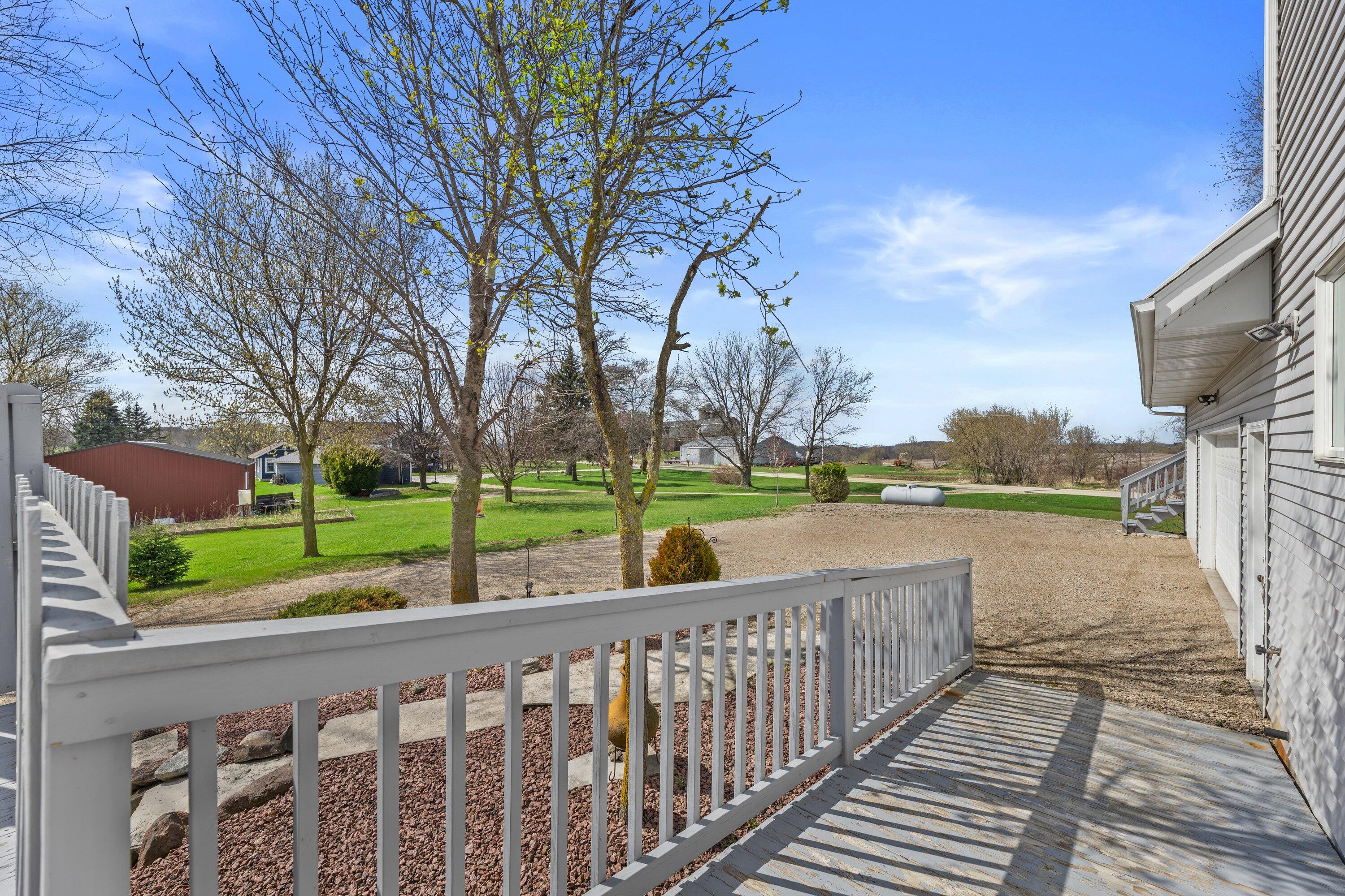 7293 Aurora Road Addison, WI 53090 - Photo 84 of 95 ramp up to main level