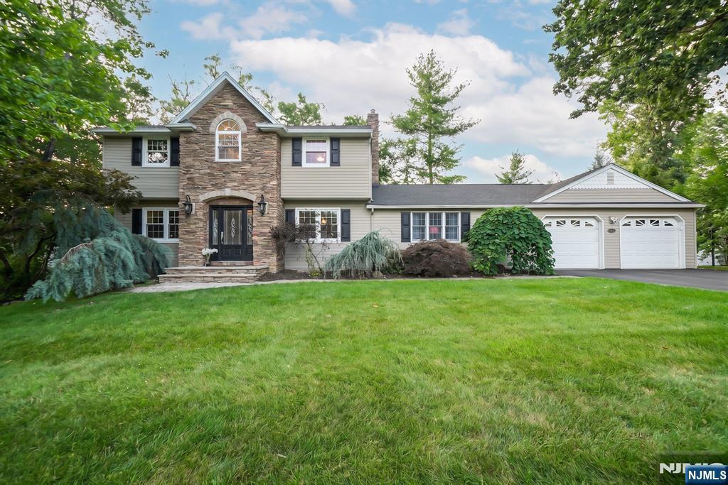 68 Fieldstone Place Wayne, NJ 07470 - Photo 32 of 37