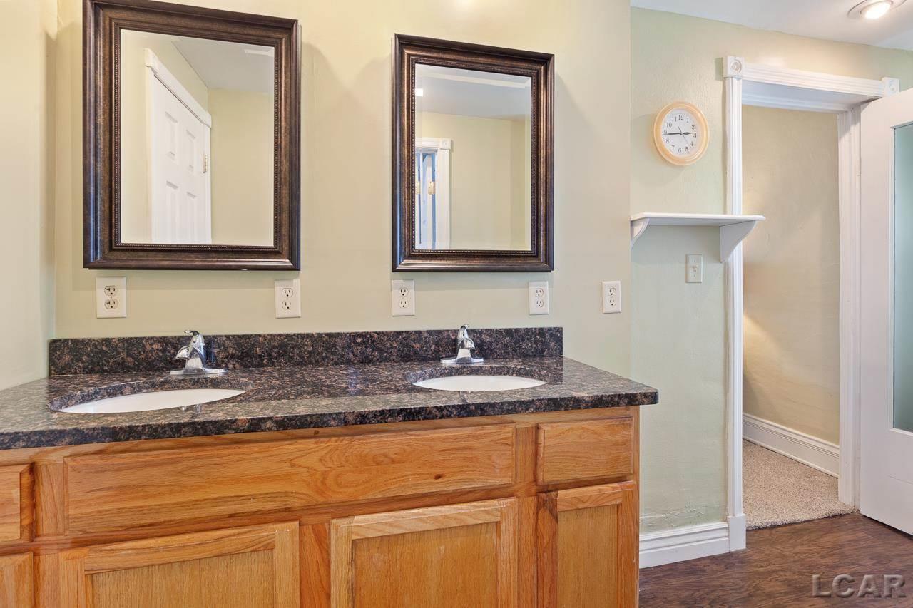 17126 Manitou Beach Road Addison, MI 49220 - Photo 13 of 45 50042073-12.JPG