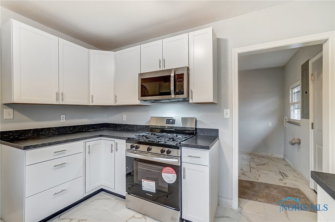 5336 Rondeau Street Toledo, OH 43615 - Photo 17 of 43 Gallery Image 17