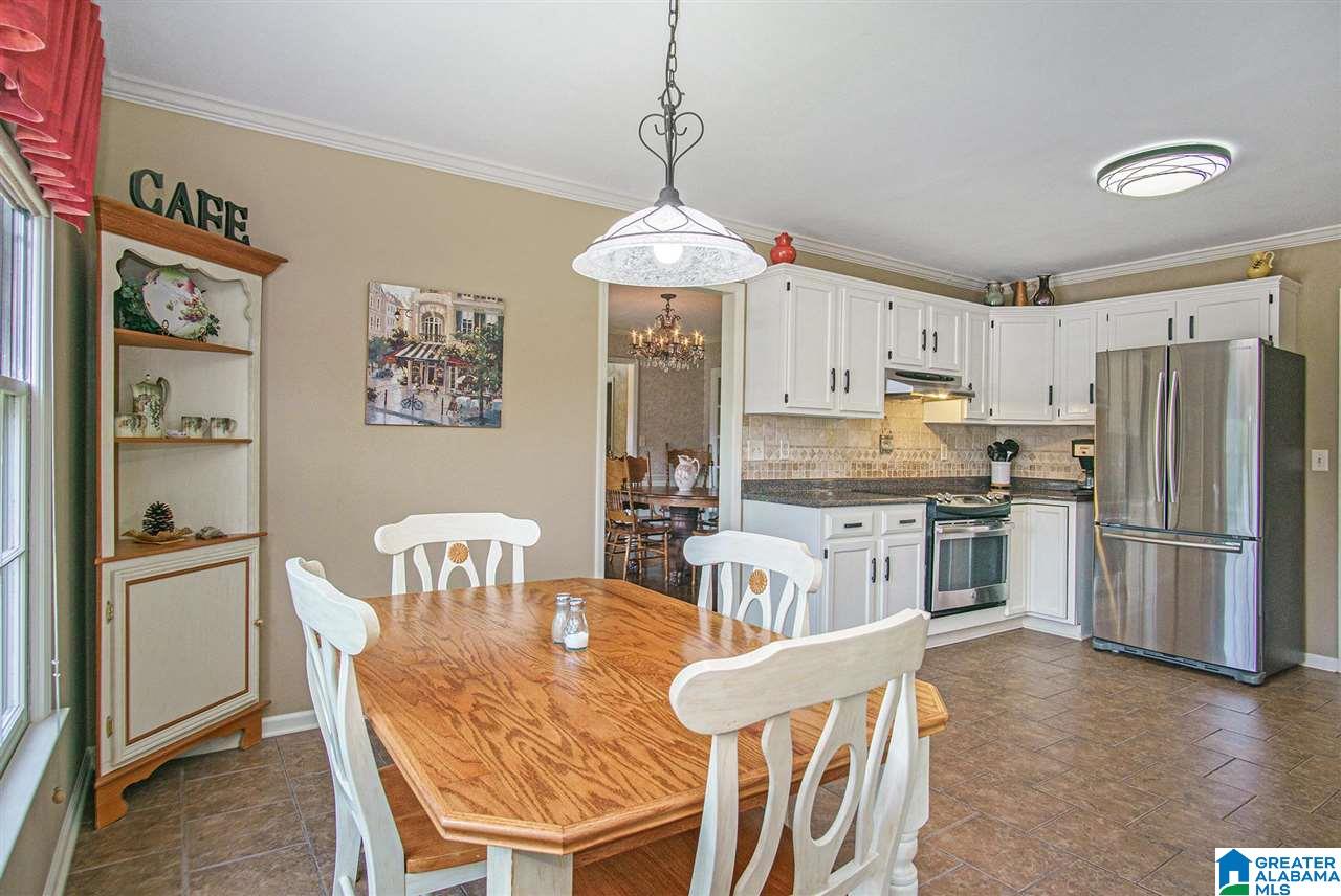 1113 Townhouse Road Helena, AL 35080 - Photo 11 of 41