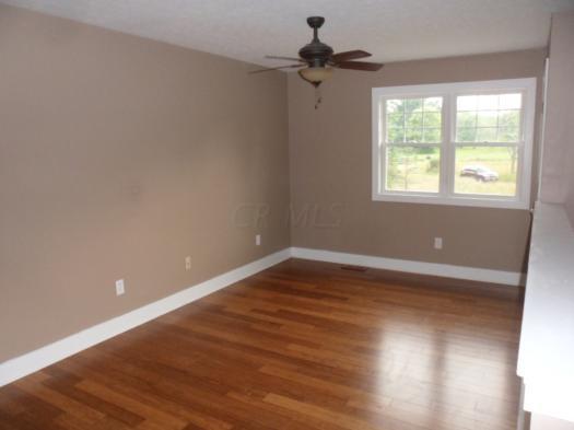 11352 Cochran Road Mount Vernon, OH 43050 - Photo 18 of 22