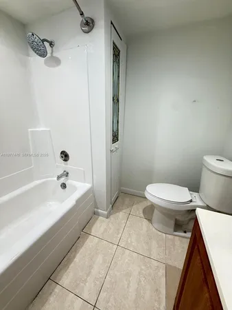 $1,990 | 13499 Biscayne Boulevard, Unit 1114, North Miami, FL 33181