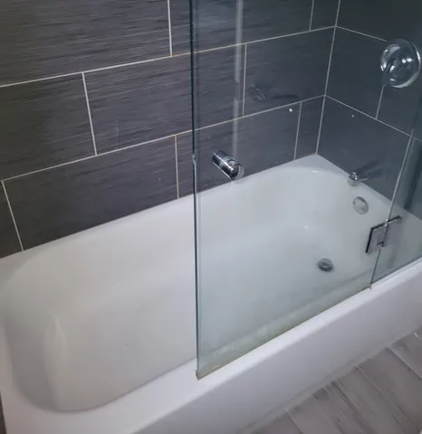 a bathroom with a bathtub