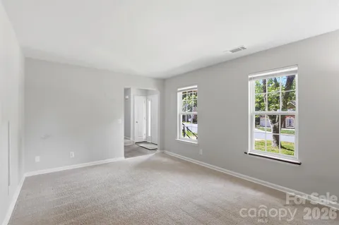 $389,000 | 2881 Shadow Brook Court Northwest, Concord, NC 28027
