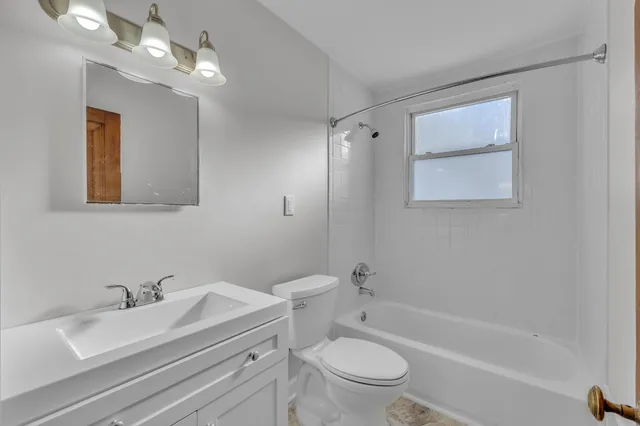 $1,575 | 11319 Tecumseh, Redford, MI 48239