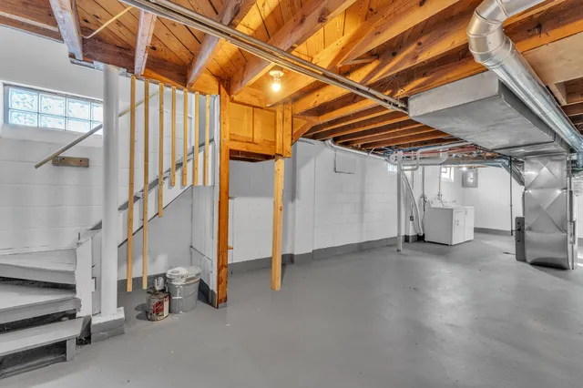 $1,575 | 11319 Tecumseh, Redford, MI 48239