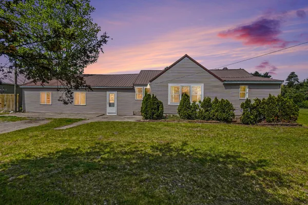 $375,000 | 8025 South Warner Avenue, Fremont, MI 49412
