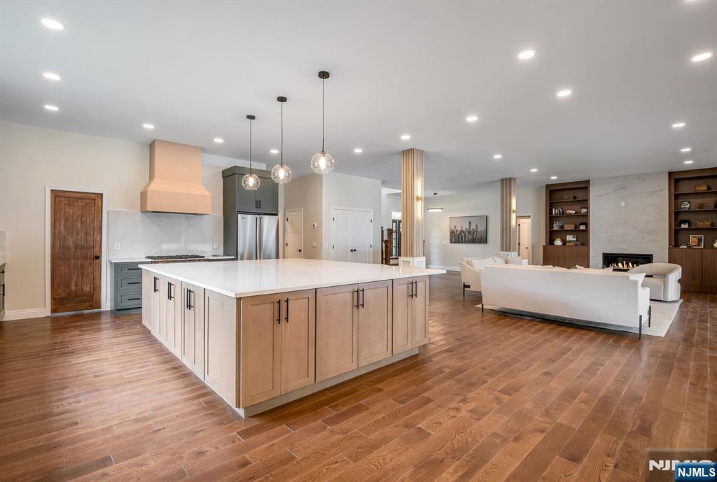 803 Marshall Road River Vale, NJ 07675 - Photo 11 of 42