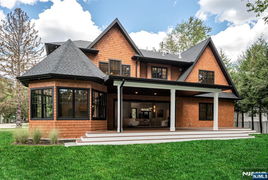 803 Marshall Road River Vale, NJ 07675 - Photo 3 of 42