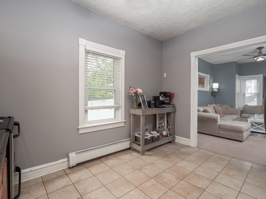 343 Anthony Street Fall River, MA 02721 - Photo 15 of 26 Gallery Image 15