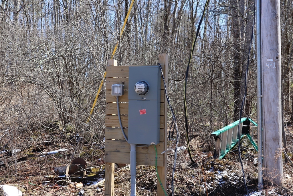 148 Flaherty Road Barre, MA 01005 - Photo 4 of 11