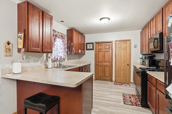 421 Nobes Avenue Lockport, IL 60441 - Photo 5 of 18