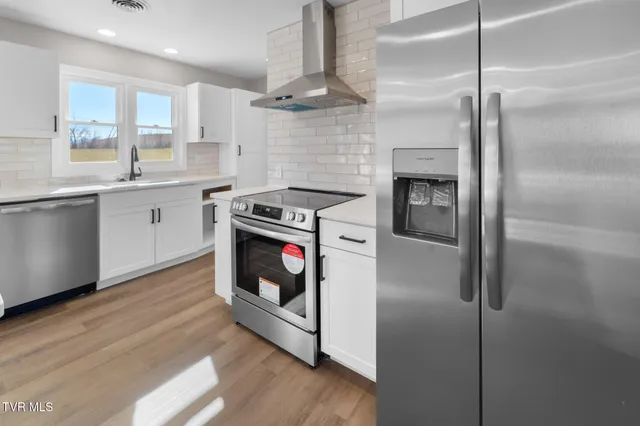 $369,000 | 105 South Monte Vista Drive, Glade Spring, VA 24340