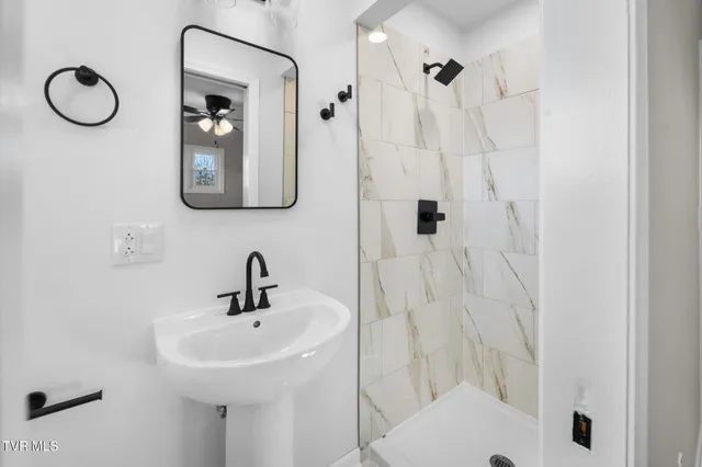 $369,000 | 105 South Monte Vista Drive, Glade Spring, VA 24340