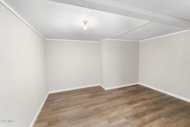 $369,000 | 105 South Monte Vista Drive, Glade Spring, VA 24340