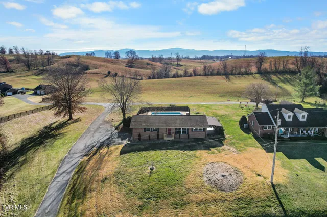 $369,000 | 105 South Monte Vista Drive, Glade Spring, VA 24340