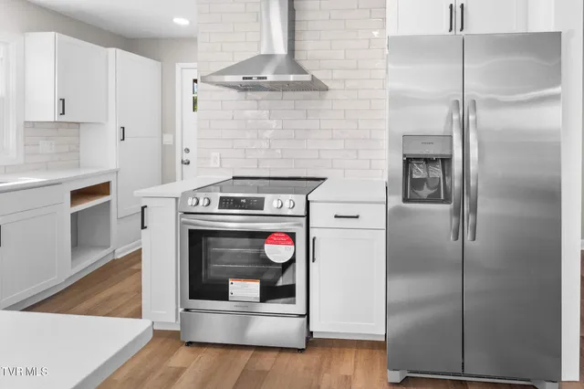 $369,000 | 105 South Monte Vista Drive, Glade Spring, VA 24340