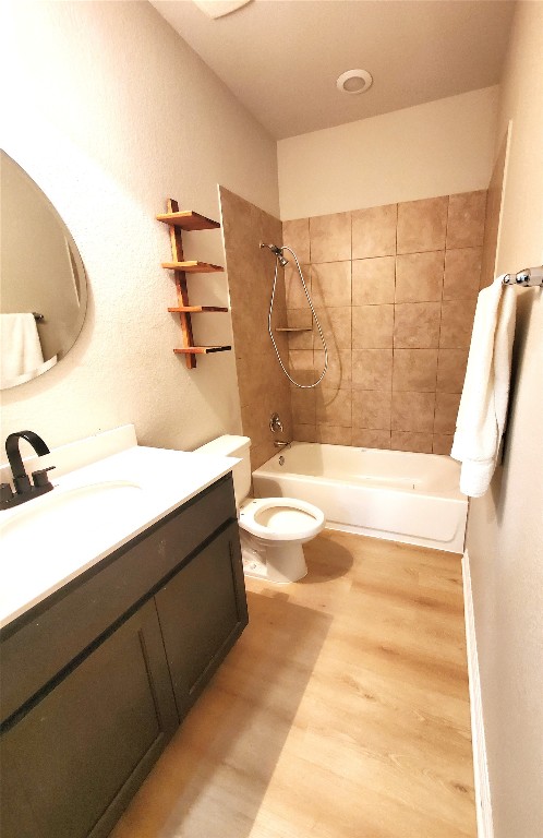 101 Prosecco Path Leander, TX 78641 - Photo 8 of 21 a bathroom with a bathtub and a sink