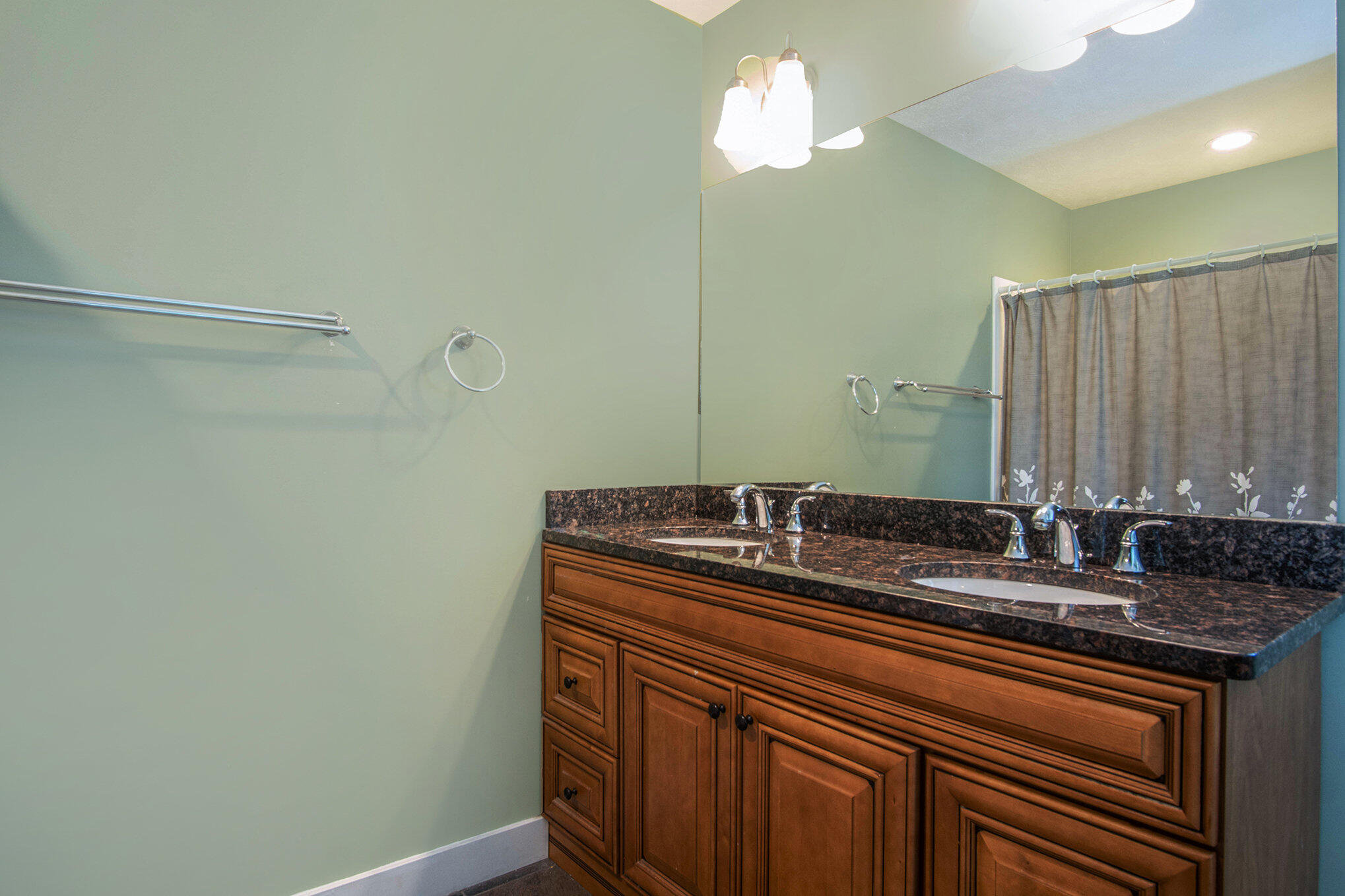792 East Tyler Road Hart, MI 49420 - Photo 13 of 30 Master Bathroom