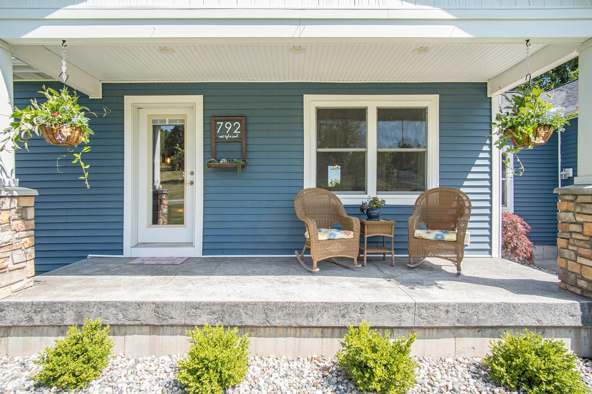 792 East Tyler Road Hart, MI 49420 - Photo 2 of 30 Front Porch