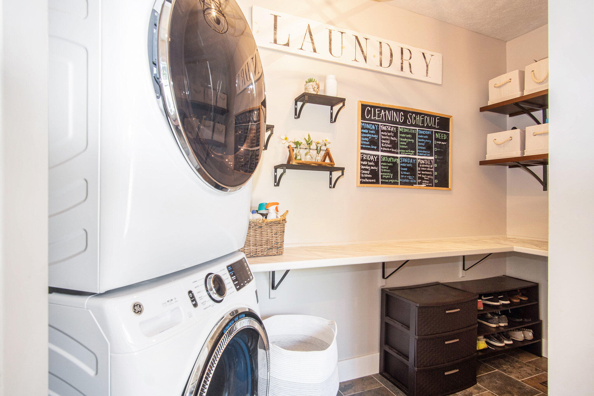 792 East Tyler Road Hart, MI 49420 - Photo 21 of 30 Laundry Room