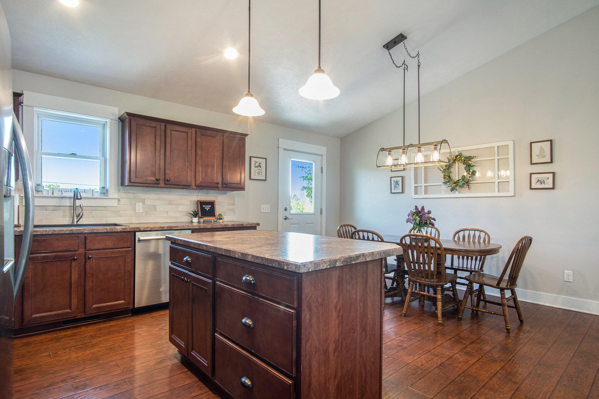 792 East Tyler Road Hart, MI 49420 - Photo 9 of 30 Kitchen