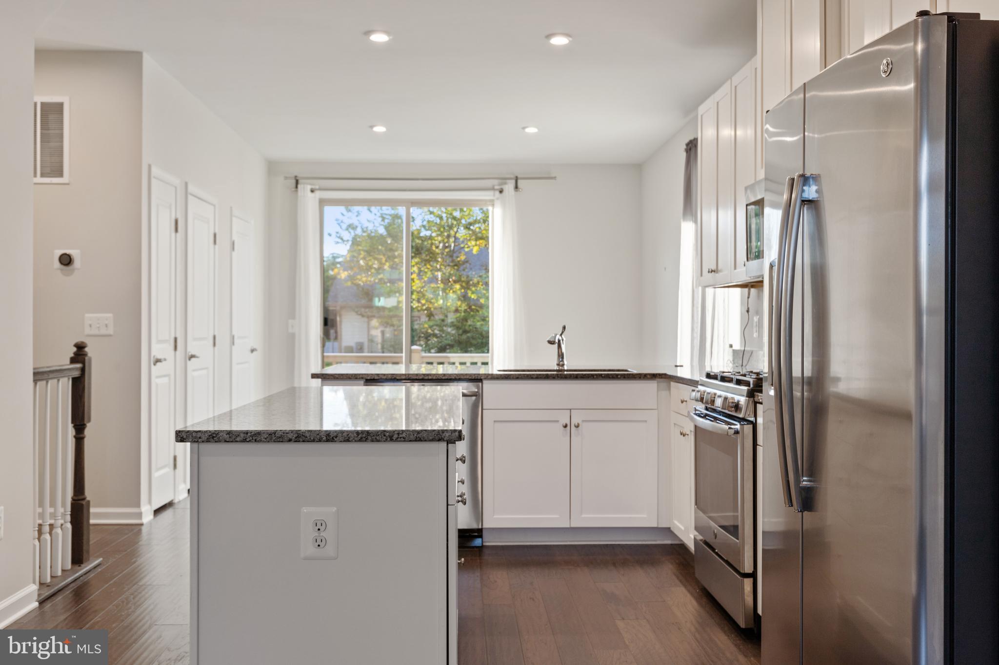 43771 Stubble Cor Square Ashburn, VA 20147 - Photo 11 of 62