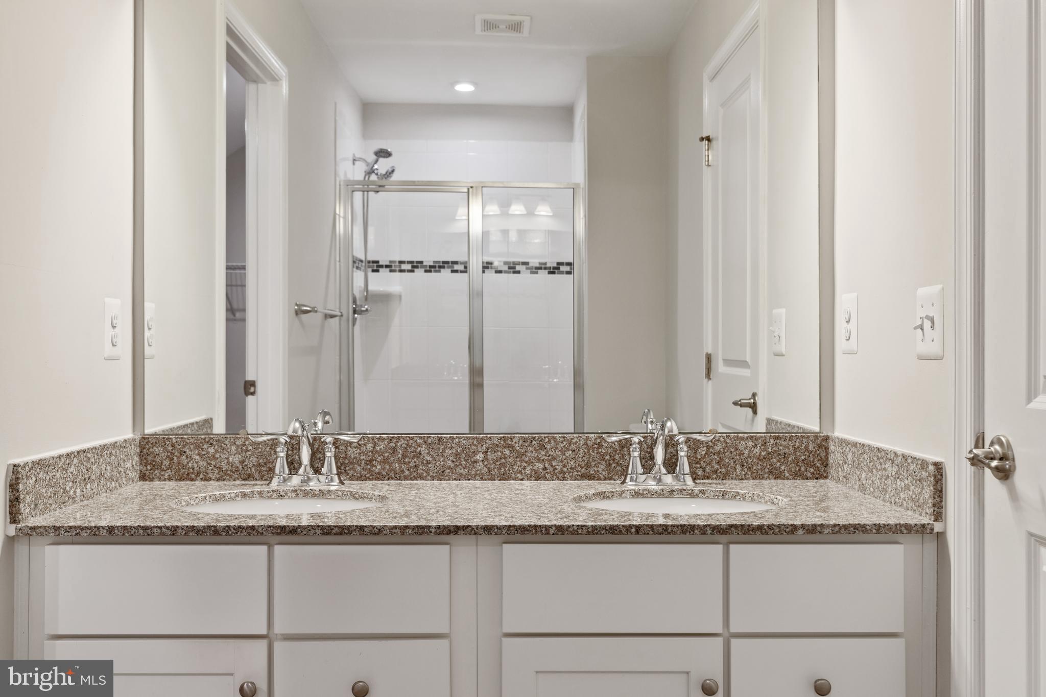 43771 Stubble Cor Square Ashburn, VA 20147 - Photo 32 of 62