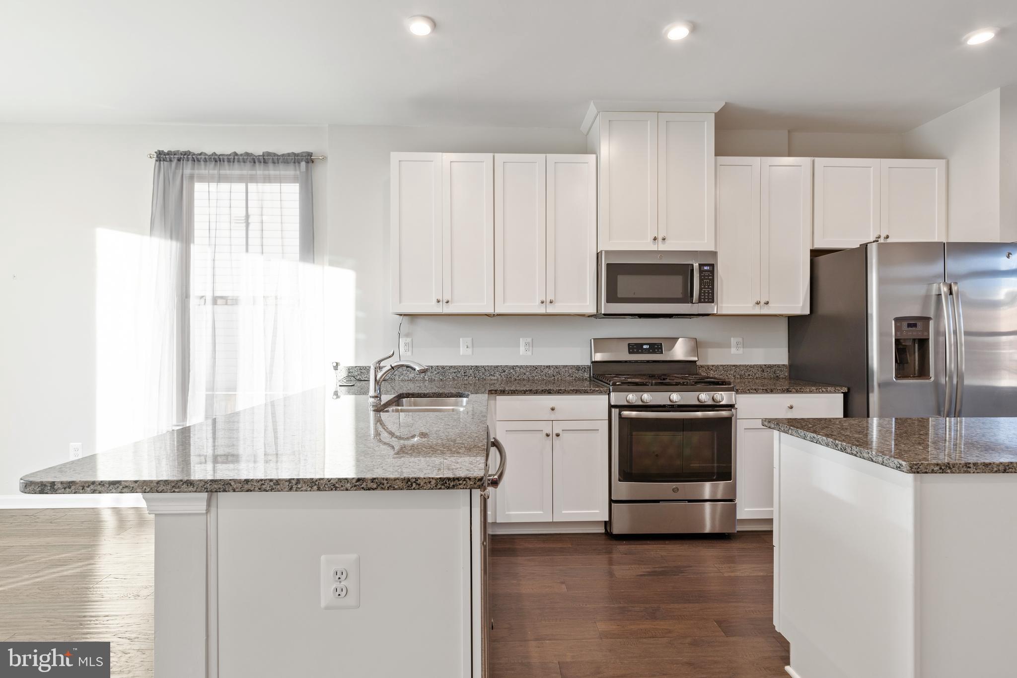 43771 Stubble Cor Square Ashburn, VA 20147 - Photo 8 of 62