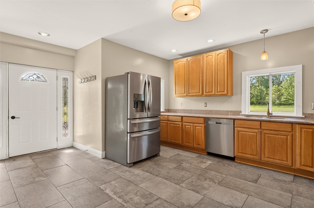 2977 Redman Road Clarkson, NY 14420 - Photo 14 of 50
