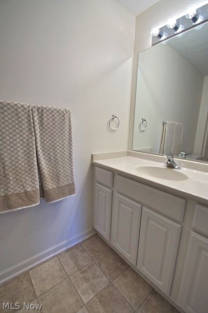 29822 Center Ridge Road, Unit 325 Westlake, OH 44145 - Photo 19 of 24 Gallery Image 19