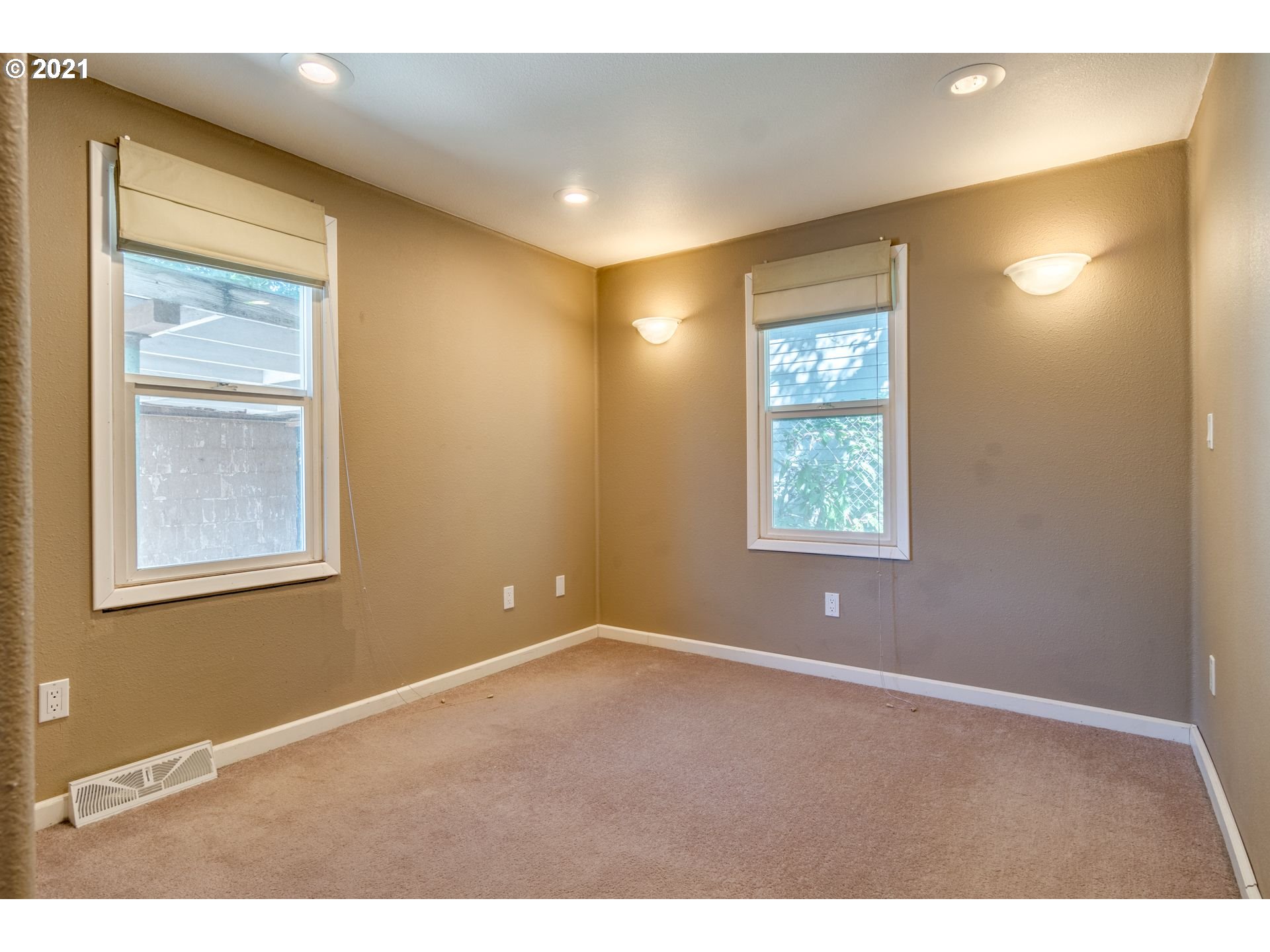 3308 R Street Vancouver, WA 98663 - Photo 6 of 19