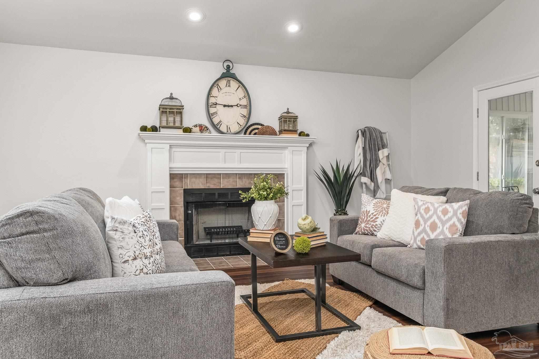 5340 Rowe Trail Pace, FL 32571 - Photo 10 of 45