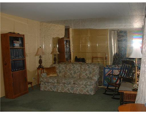 4927 York Road South Bend, IN 46614 - Photo 2 of 16 Gallery Image 2