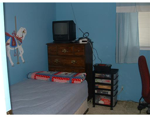 4927 York Road South Bend, IN 46614 - Photo 12 of 16 Gallery Image 12