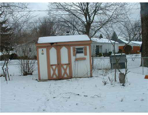 4927 York Road South Bend, IN 46614 - Photo 13 of 16 Gallery Image 13
