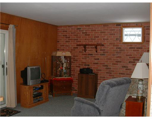 4927 York Road South Bend, IN 46614 - Photo 7 of 16 Gallery Image 7