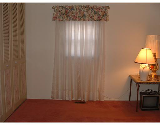 4927 York Road South Bend, IN 46614 - Photo 10 of 16 Gallery Image 10