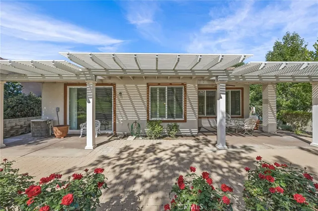 $739,000 | 9299 Robinson Lane, Corona, CA 92883