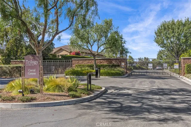 $739,000 | 9299 Robinson Lane, Corona, CA 92883