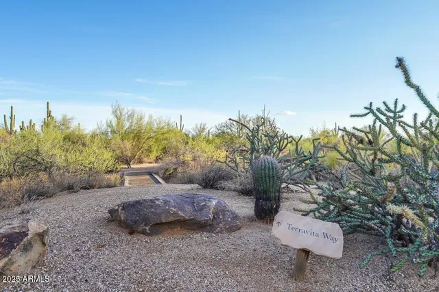 $5,500 | 6939 East Bramble Berry Lane, Scottsdale, AZ 85266